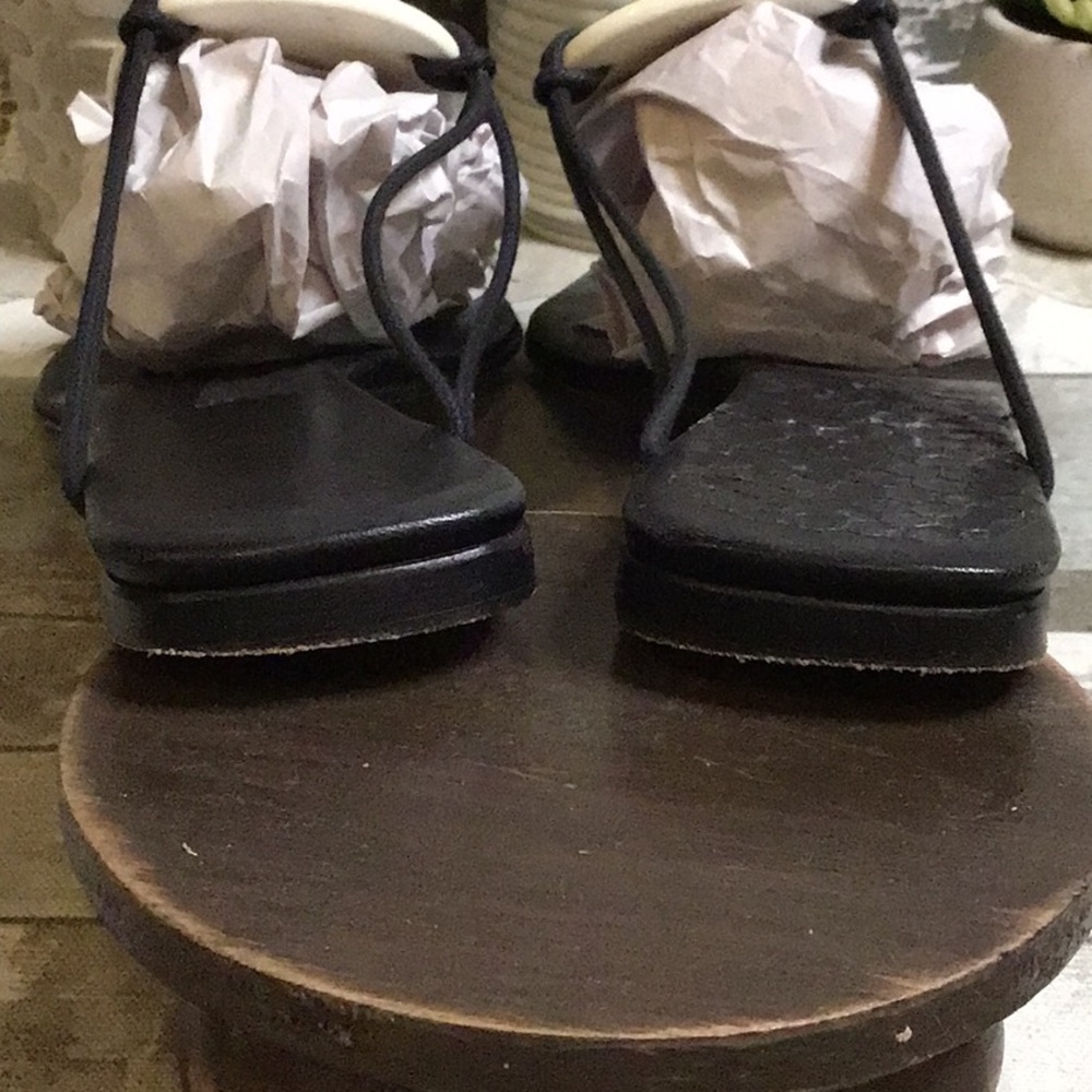 Hermes Sandals Sz 40 - Picture 4 of 11